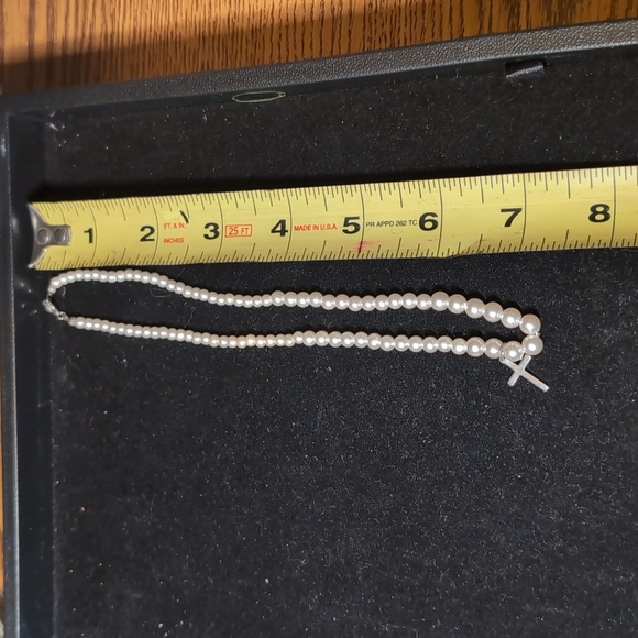 White Bead Faux Pearl Necklace with Silver Tone Cross - Picture 5 of 6